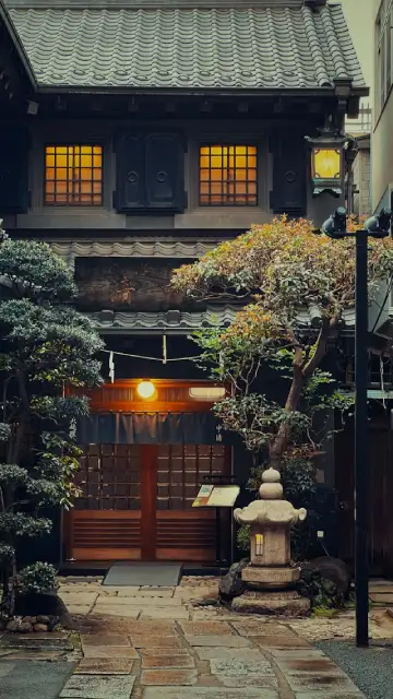 Ryokan à Asakusa par Andrea Serini